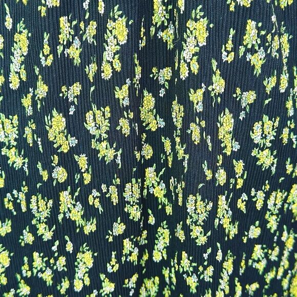 Who What Wear Floral Drew Cutout Twist Midi Dress - Size Large - MSRP $178 - Picture 3 of 6